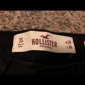 Black high waisted jeans